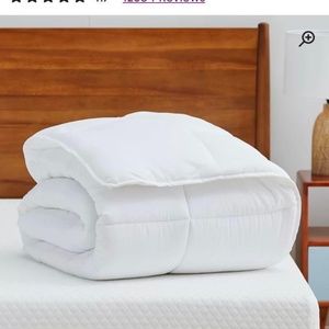 Queen down comforter